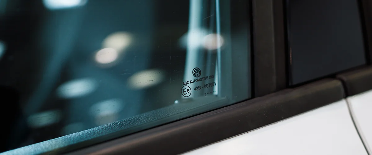 Профессиональная замена бокового стекла в Автостекло России