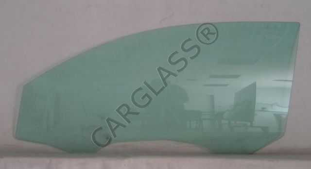 Фото Боковое стекло на вольво с30, volvo c30 в наличии на нашем складе