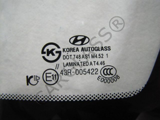 Фото Лобовое стекло на хундай сантафе, hyundai santa fe в наличии на нашем складе